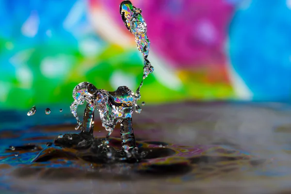 Esculturas coloridas de gota de água — Fotografia de Stock
