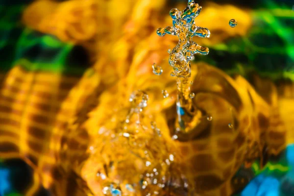 Escultura de gota de água . — Fotografia de Stock