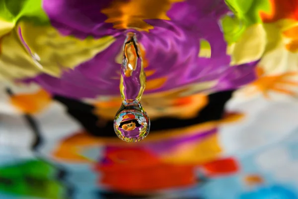 Water drop reflecties. — Stockfoto
