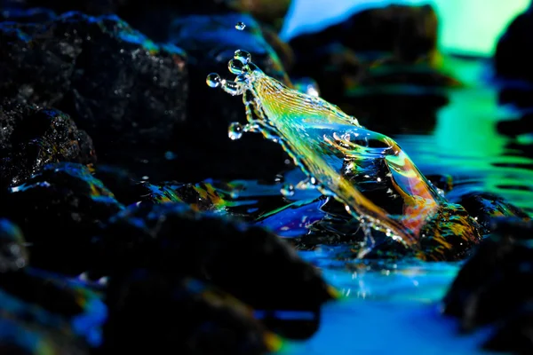 Paesaggi colorati e creativi di goccia d'acqua — Foto Stock
