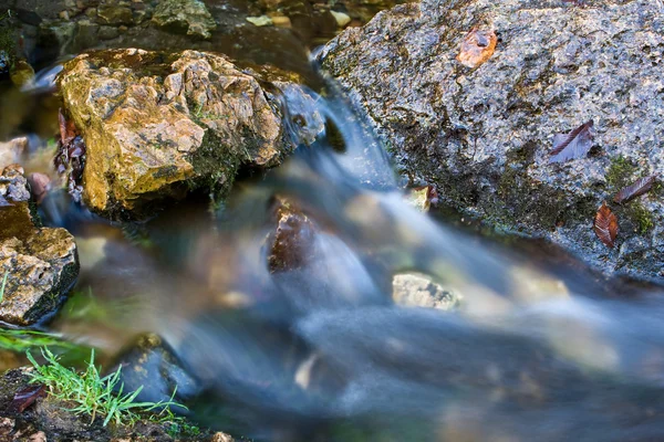 Glatter Flusslauf — Stockfoto