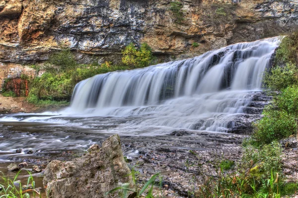 HDR-изображение водопада — стоковое фото