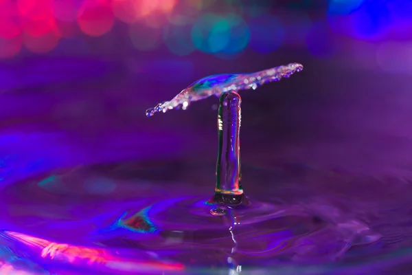Escultura gota de agua . — Foto de Stock