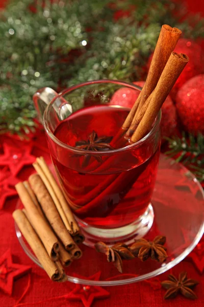 Hot winter tea — Stock Photo, Image