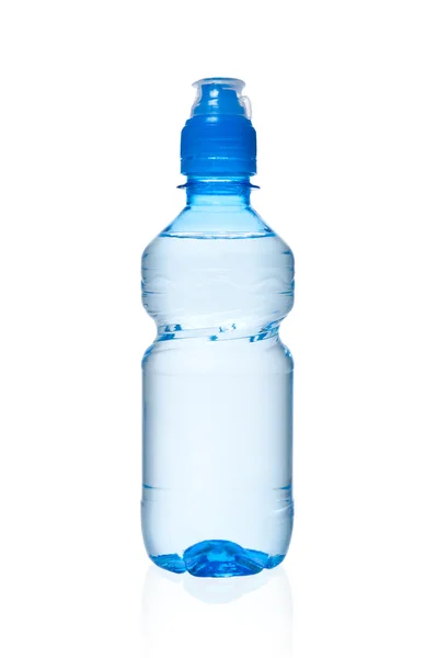Garrafa pequena de água — Fotografia de Stock