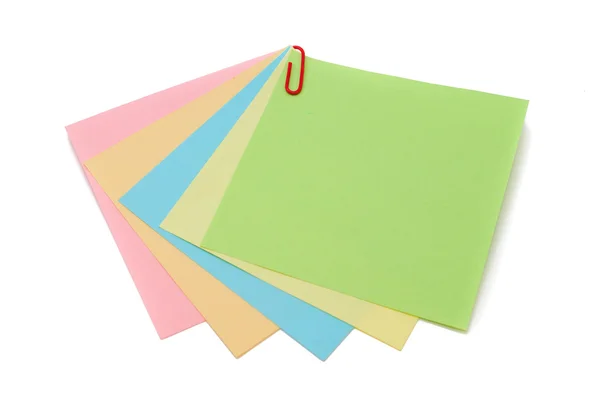 Adesivos de cor e clipes de papel — Fotografia de Stock