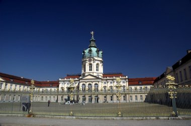 Charlottenburg Sarayı