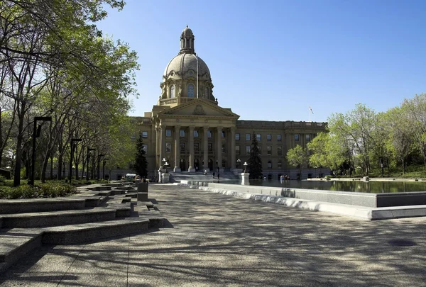 Gmach Zgromadzenia Ustawodawczego Alberta. — Zdjęcie stockowe