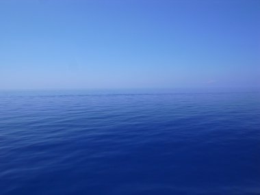 Derin Mavi Deniz