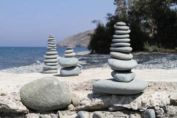 dengeli zen taşlar