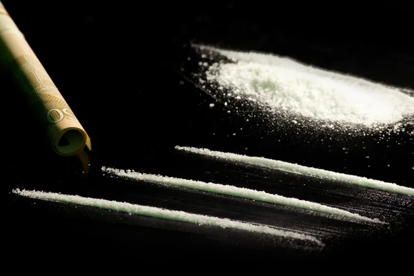 Cocaína e notas — Fotografia de Stock