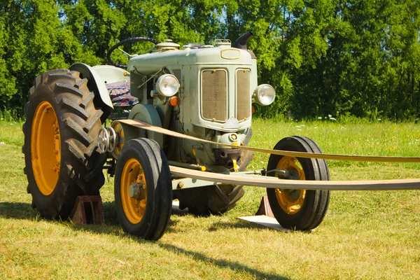 Tarihsel çiftlik makine — Stok fotoğraf