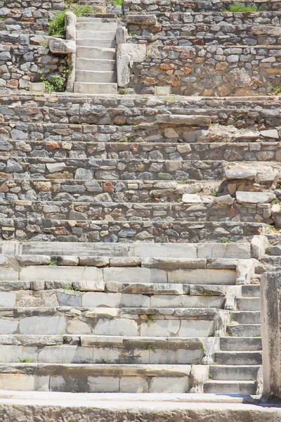 Pasos de un anfiteatro antiguo —  Fotos de Stock