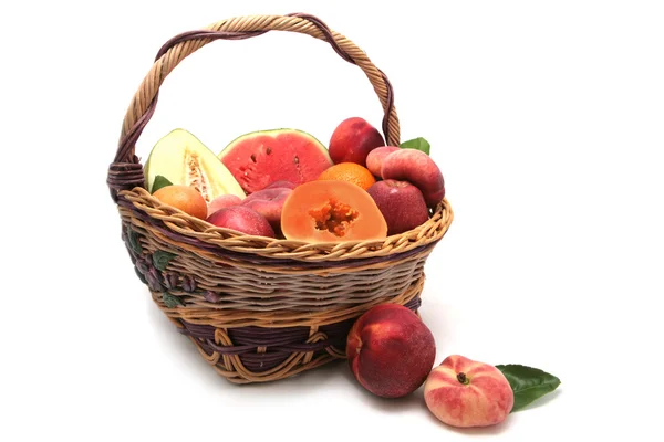 Cesto de frutas — Fotografia de Stock