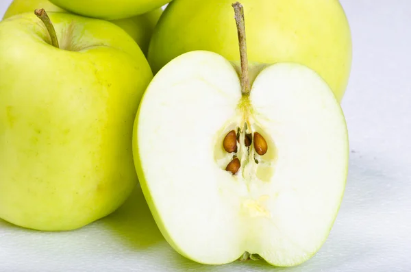 Bílý čiré jablečné — Stockfoto