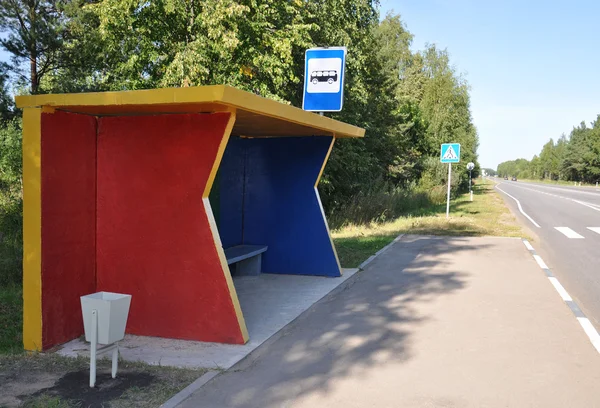 Автобусна зупинка . Ліцензійні Стокові Фото