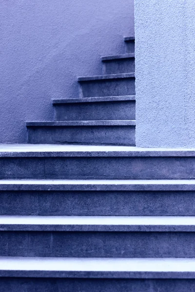 Escalier en béton avec marches — Photo