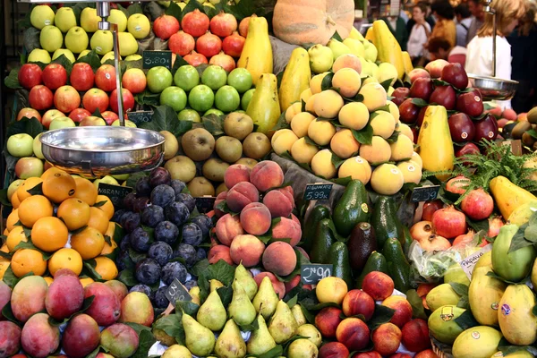 Frutas e produtos hortícolas — Fotografia de Stock