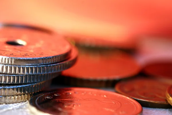Pilhas de moedas de dinheiro close-up — Fotografia de Stock