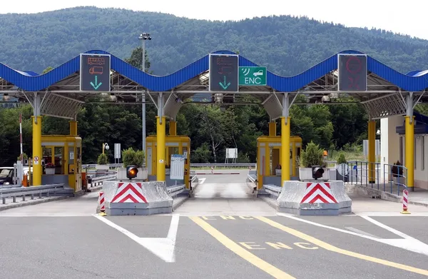 Puerta de peaje en Croacia — Foto de Stock