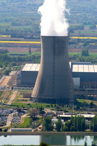 โรงไฟฟ้านิวเคลียร์ — ภาพถ่ายสต็อก