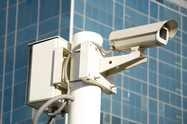 Şehirde bağımsız güvenlik kameraları Telifsiz Stok Imajlar
