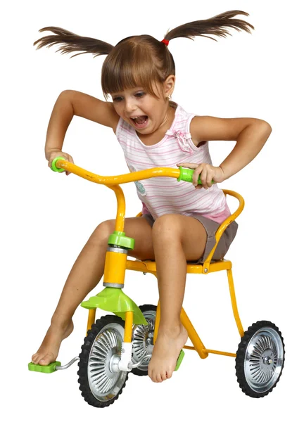 Weinig meisje drijvende fiets — Stockfoto