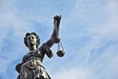 -szobor lady igazságszolgáltatás előtt a romer-Frankfurt - csíra