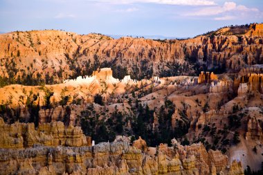 bryce canyon kumtaşı oluşumları