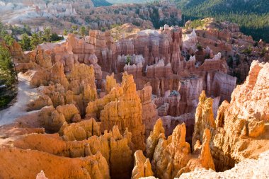 güzel manzara muhteşem taş forma ile bryce canyon