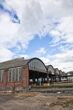 classicistisch ijzer treinstation