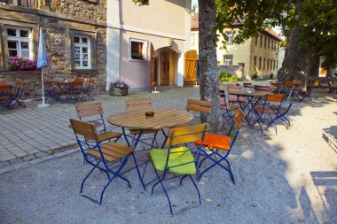 Bavyera bir restoranın dış tablo