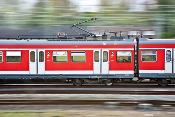 Tren hareket halinde — Stok fotoğraf