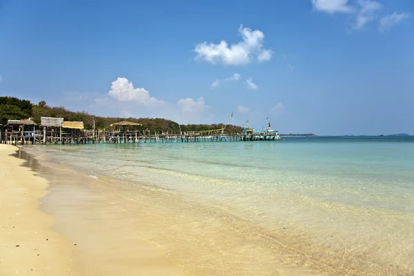 Belle plage sur l'île de Koh Samet — Photo