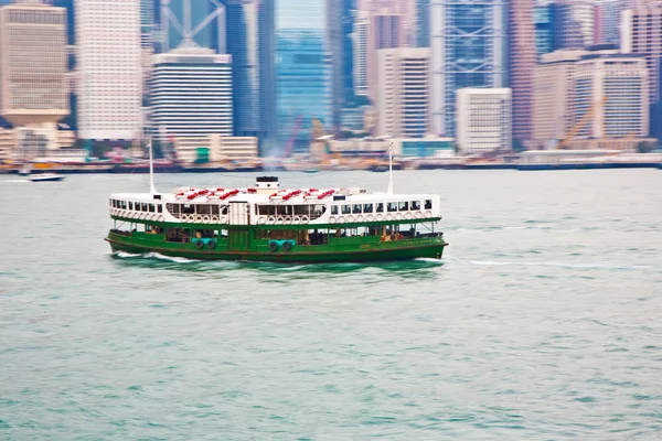 Landscape of Victoria Harbor in Hong Kong with famous star ferry — Stock Photo, Image