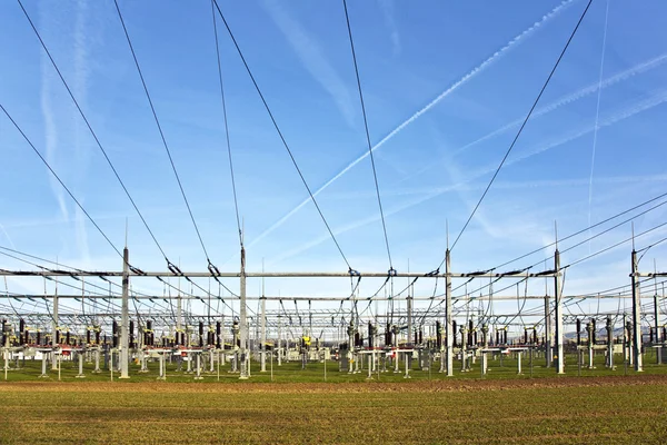 Elektrická elektrárna s oblohou — Stock fotografie