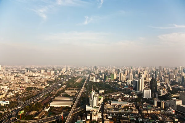 Udsigt over Bangkok skyline - Stock-foto