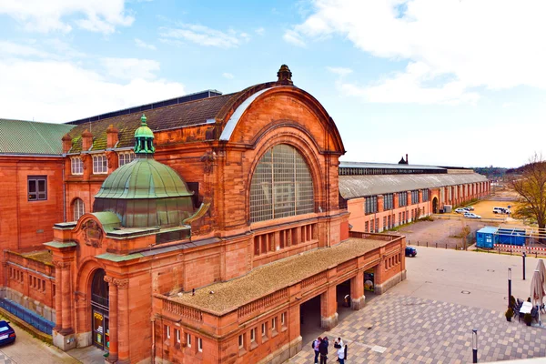 Velha estação ferroviária clássica em Wiesbaden — Fotografia de Stock