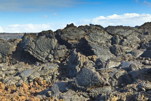 Kövek a vulkáni áram egy gyönyörű strukturálni — Stock Fotó