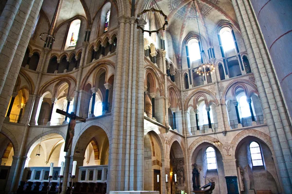 Cúpula gótica famosa em Limburgo a partir de dentro — Fotografia de Stock