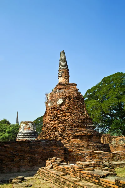 Famous temple area Wat Phra Si Sanphet, Royal Palace in Ajutthay — Stock Photo, Image