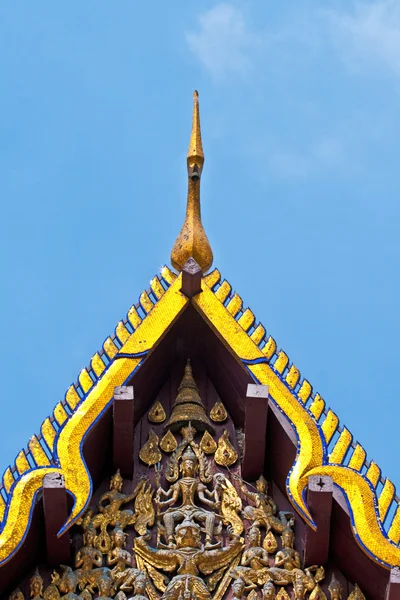 Toit du monastère Wat Na Phramane à Ajutthaya — Photo