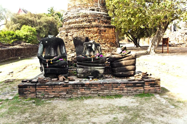 Obszar słynnej świątyni wat phra si sanphet — Zdjęcie stockowe