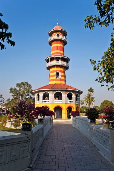A residência real (Phra Thinang) e Sages Lookout Tower (Ho W — Fotografia de Stock