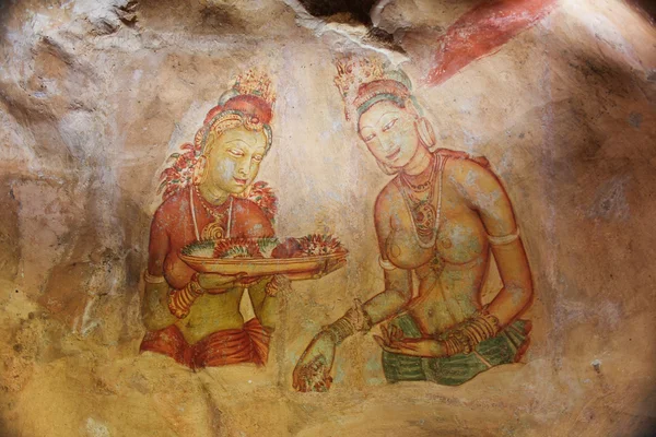 Słynne freski świata pań w stylu sigiriya w pałacu kashyapa — Zdjęcie stockowe