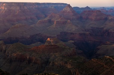 grand canyon'ın renkli günbatımında