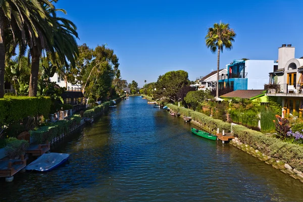 Старые каналы Венеции в Калифорнии, красивая жилая площадь — стоковое фото