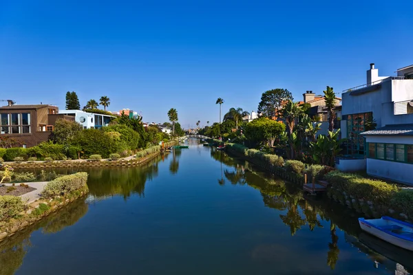 Old canals of Venice in California, beautiful living area — Stock Photo, Image