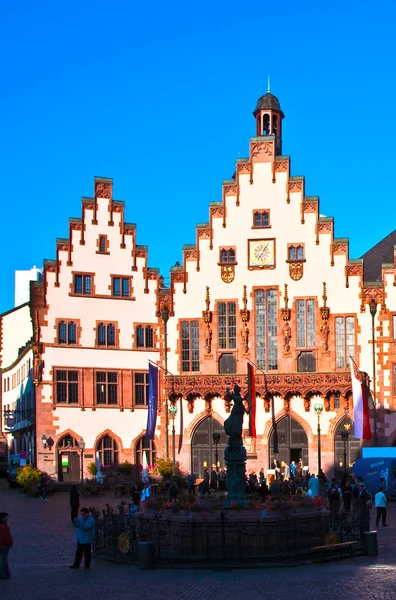 Famous Roemerberg in Frankfurt — Stock Photo, Image