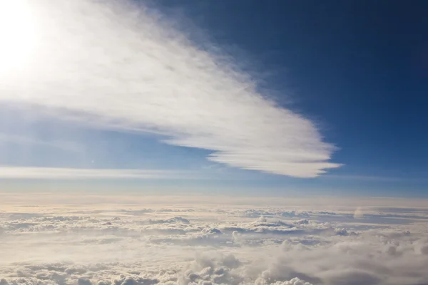上からの雲と空 — ストック写真
